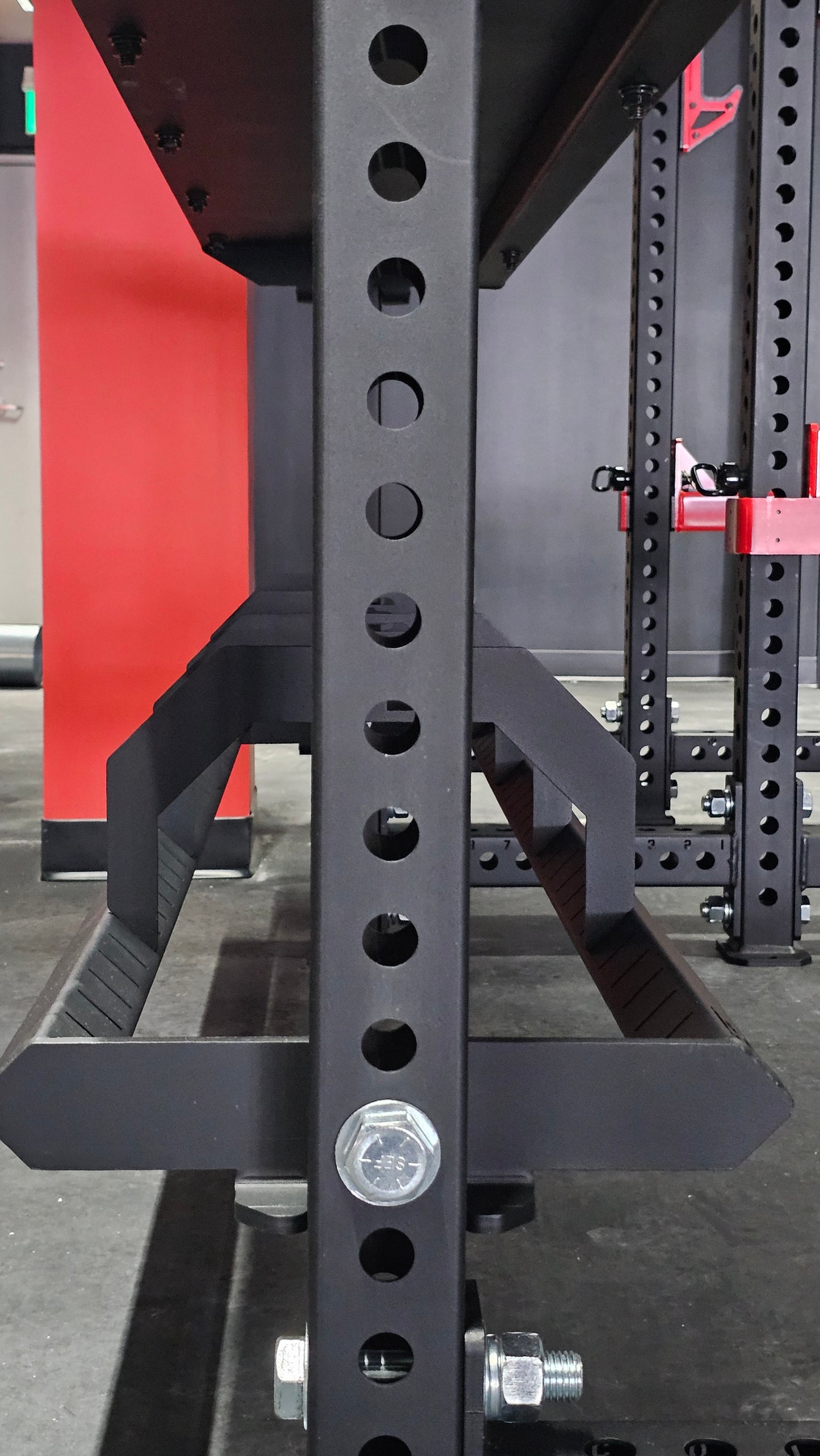 RACK MOUNTED SINGLE POST BUMPER STORAGE SHELF