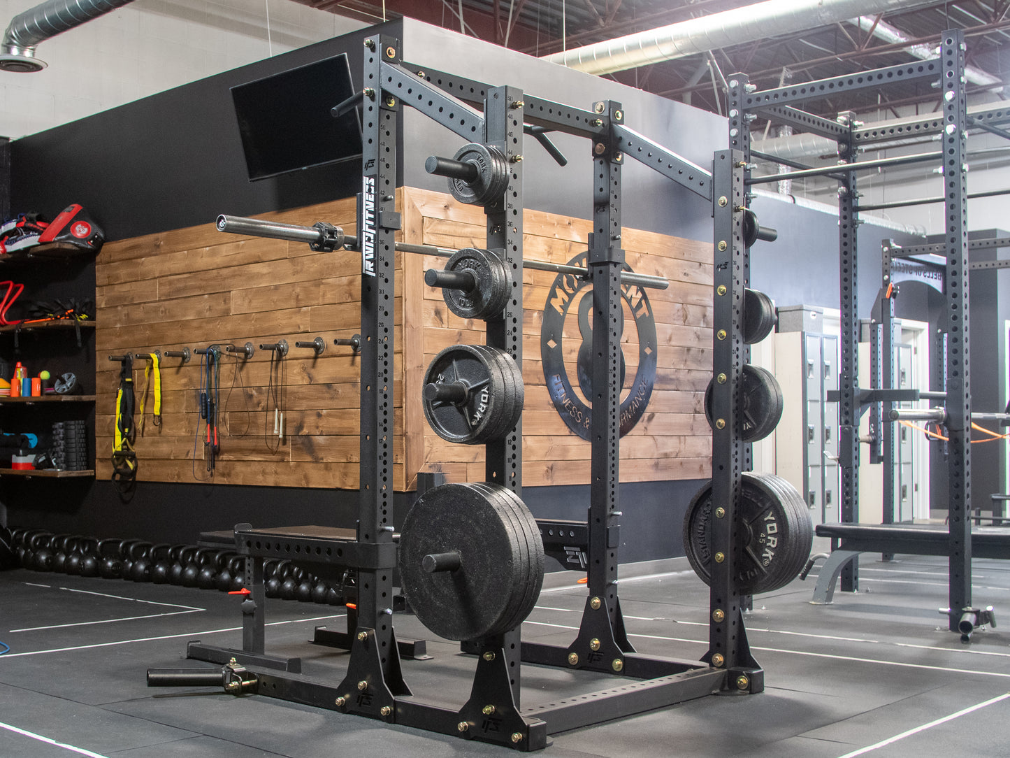 ALPHA SERIES HALF RACK AHR-83