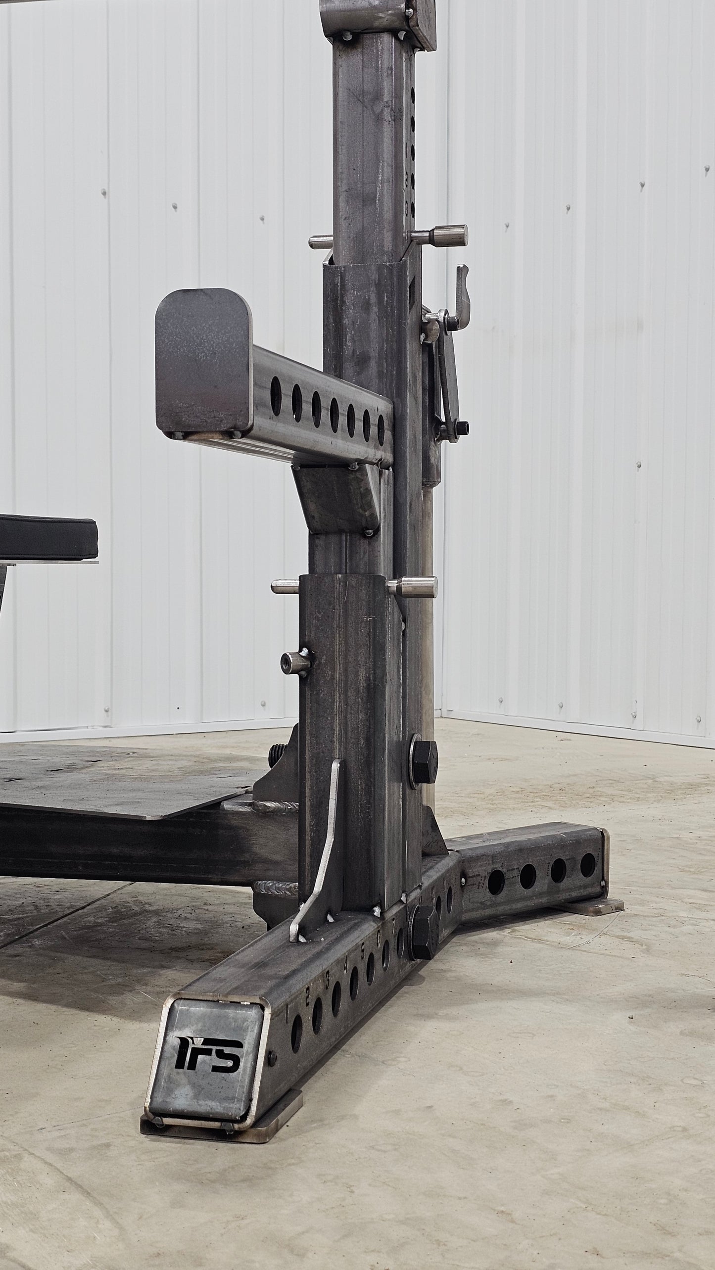 COMPETITION BENCH CB-2.0